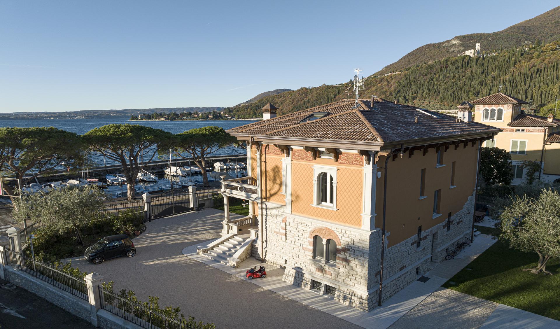 Restoration of Villa in Toscolano Maderno